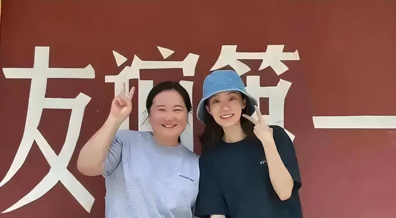 原创张小斐曾陪贾玲考研，结果自己考上了，网友：好一个逢考必过