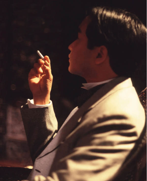 唐先生发文悼念 ，张国荣逝世21周年，白发苍苍仍泪满双眼