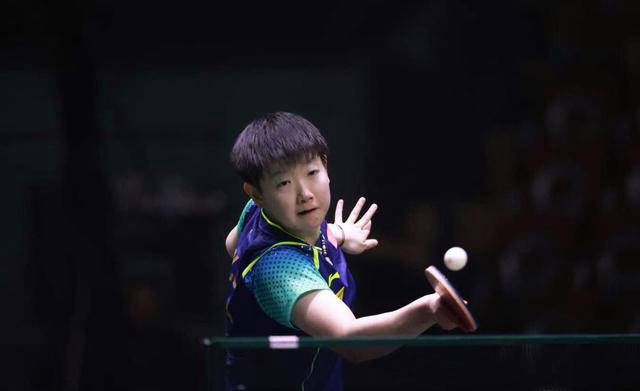 奥运前景引发猜疑?张怡宁为何提及孙颖莎和王曼昱-孙颖莎请张怡宁当教练