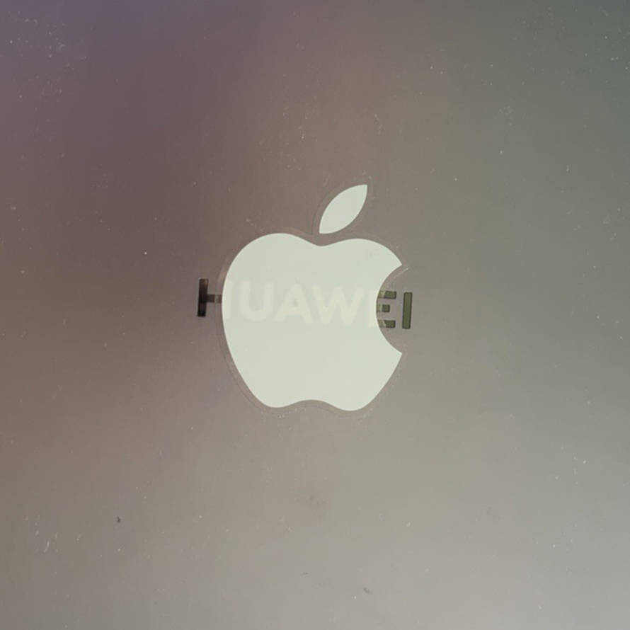苹果不再赠送的logo贴纸，这些年，果粉们都把它贴哪去了？