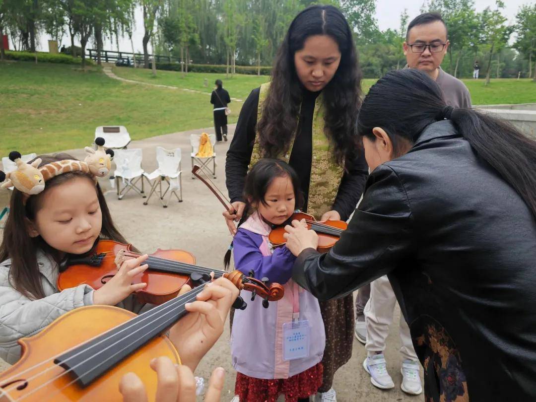 华数TV【买欧洲杯足球安卓下载】-网传汪峰又为新女友森林北写歌？兜兜转转，他成了音乐界的李晨