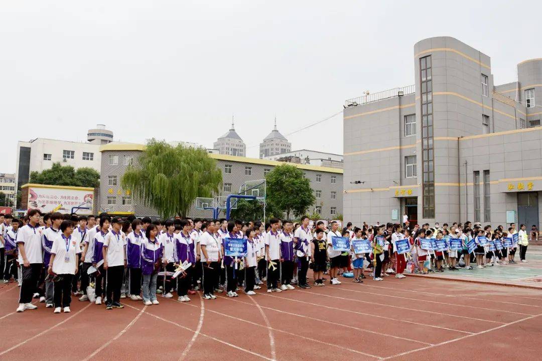 百度视频：香港正版资料2023年资料查询-四季教育下跌8.78%，报11.22美元/股