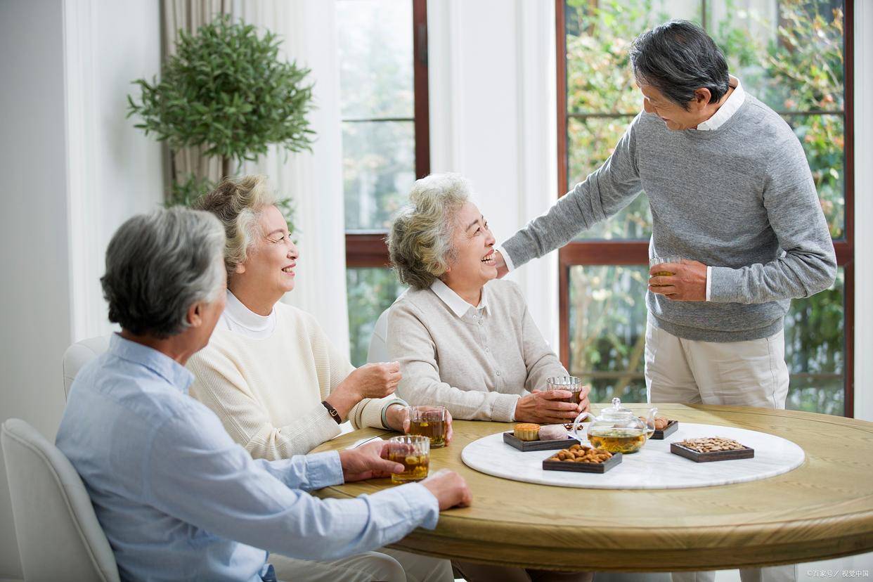 养老智能穿戴设备必不可少MG电子游戏老年人居家(图3)