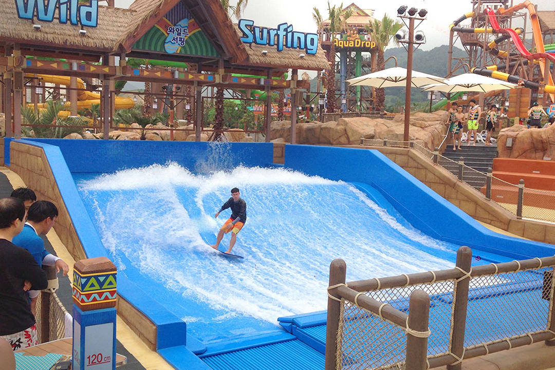 深圳远信膜结构|泳池、冲浪膜结构:水上新境界 未来泳池设计趋势