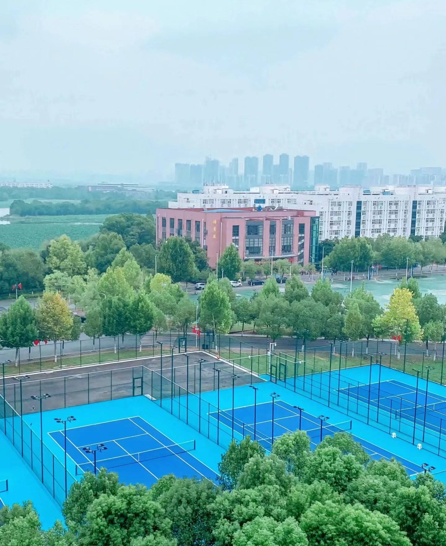 2024年湖南专科志愿落榜可以选择的学校——江汉大学全日制专本连读助学班