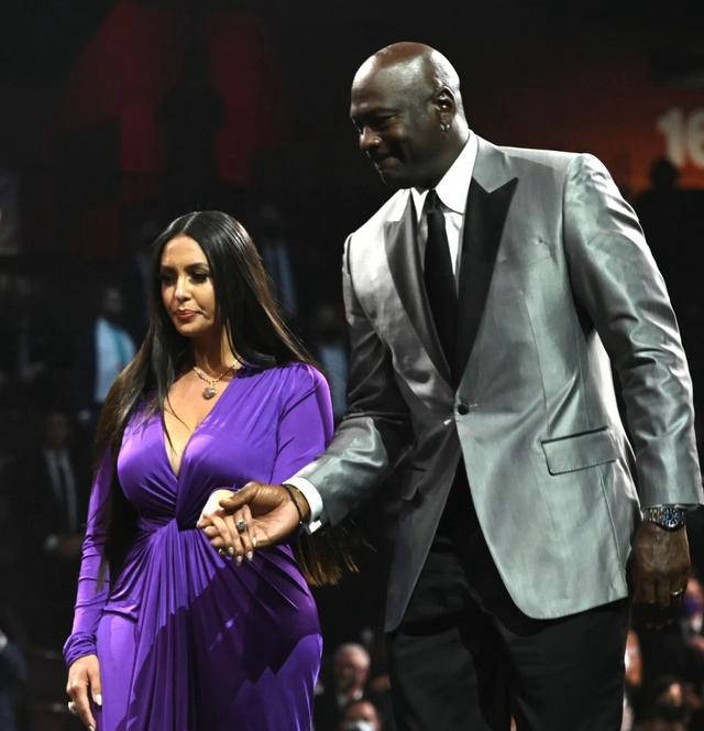 原创NBA垃圾话艺术最高的三人：科比喷林书豪的经典场面
