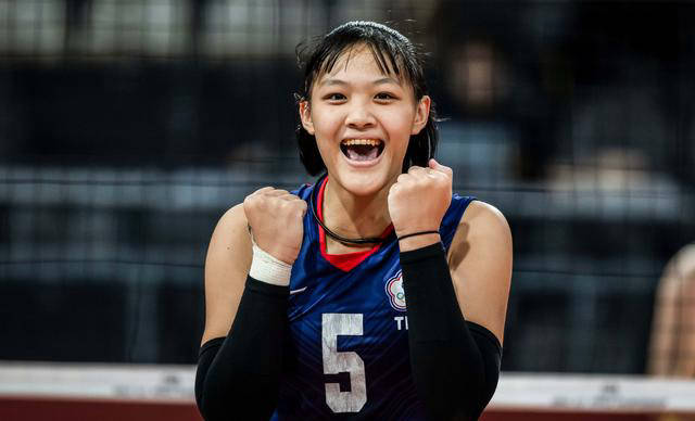 原创中国女排半决赛对手揭晓：中国台北逆袭击败巴西
