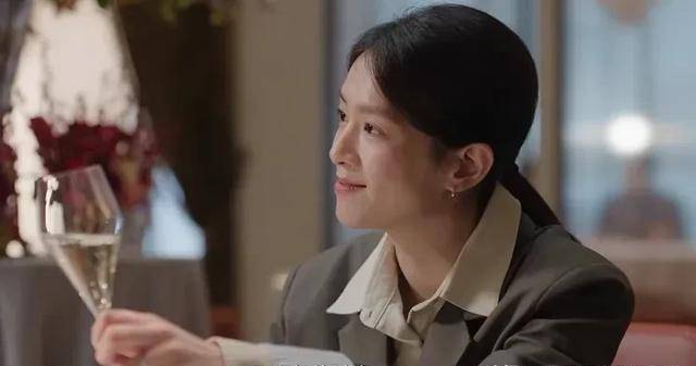 《凡人歌》那伟失业，李晓悦和那隽分手，转身跟沈磊结了婚