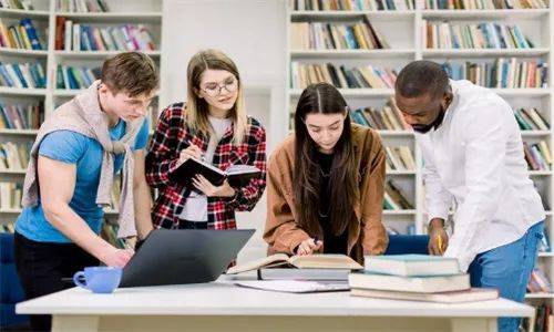 乐鱼体育- 乐鱼体育官网- APP世界杯指定平台出国读研需要多少钱？全面解析留学预算规划！