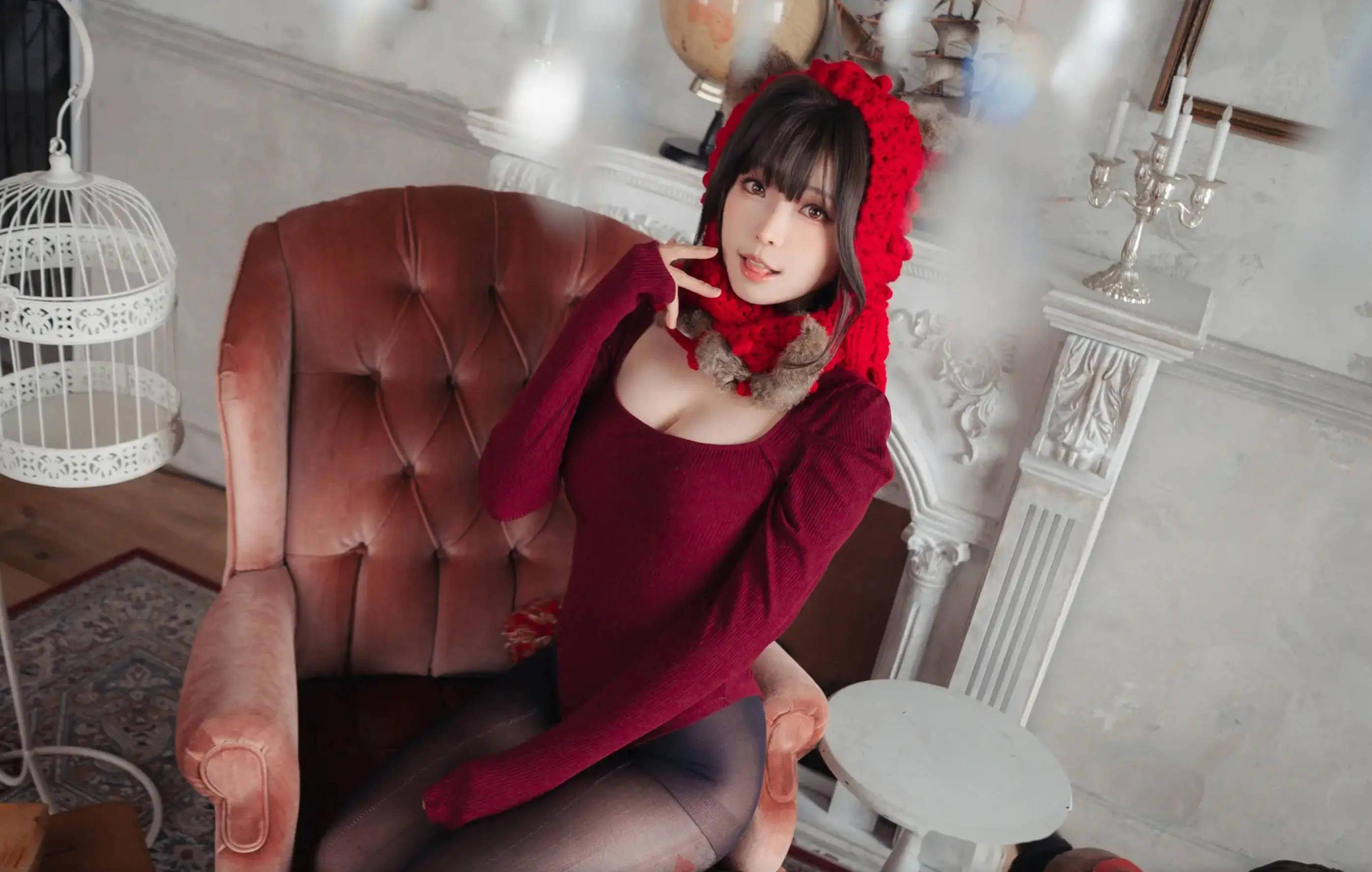 性感妖娆好身材!这谁顶得住!丰腴美貌女神的写真,让你为她的魅力而着迷!