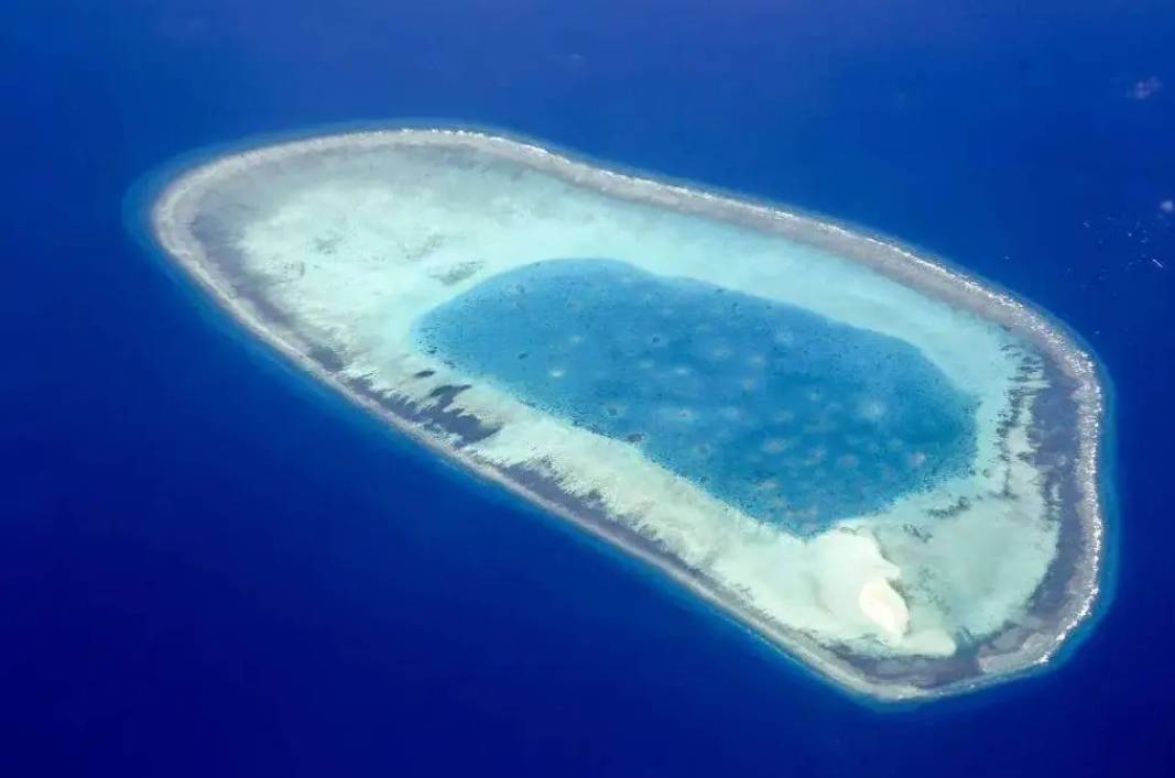 外媒预感大事不好?中国航母突然调头南下,去向让人始料未及 外媒预感大事不好?中国航母突然调头南下,去向让人始料未及