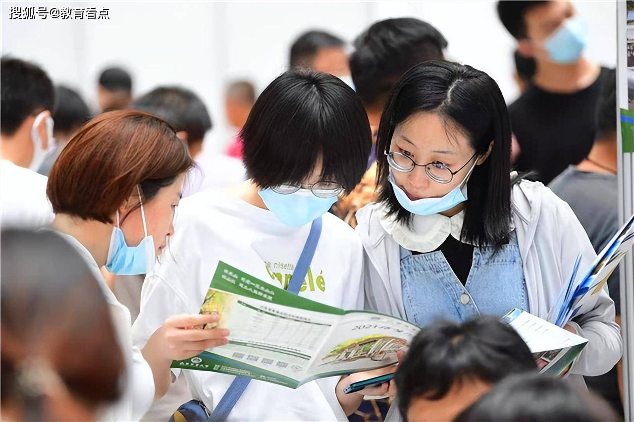 医学类专业重新大洗牌：榜首成新宠儿家长学生需关注新趋势(图5)