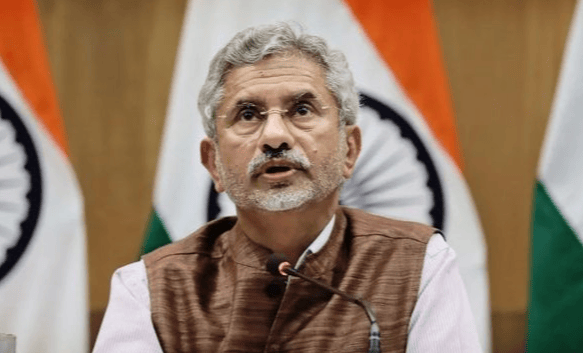 打了2年多，普京终于发现，“内鬼”在身边！大批武器运往乌克兰