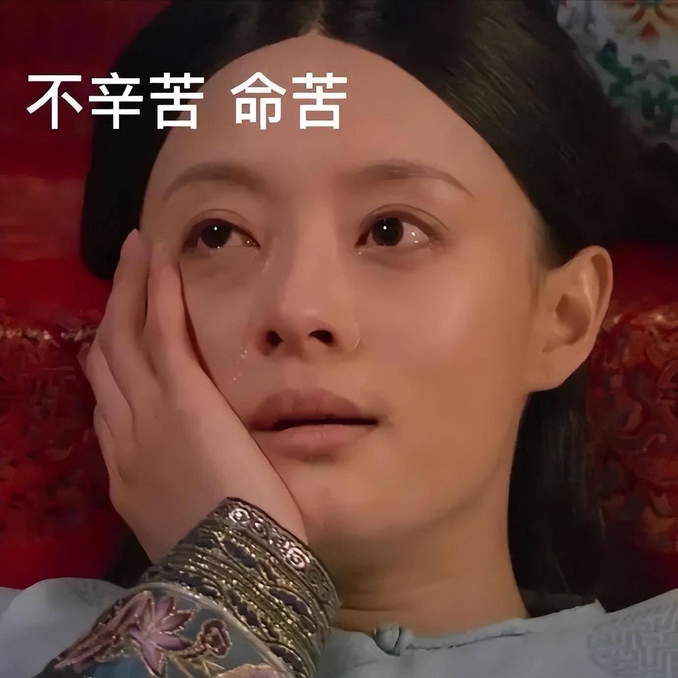 孙俪晒女儿的画作，还让各宫娘娘都为其签名，已经赢在了起跑线