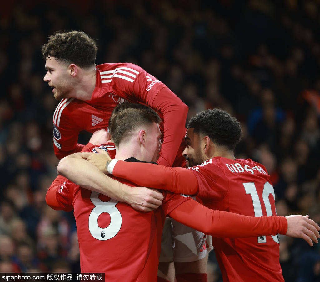 英超联赛免费高清直播+实时赛程+积分预测（2025赛季全覆盖）英超-若塔替补救主 利物浦1-1诺丁汉森林联赛2连平