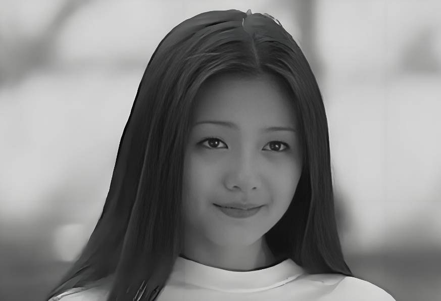 原创近日一张大S生前未P图照片在网络爆出，引发广大网友关注和讨论