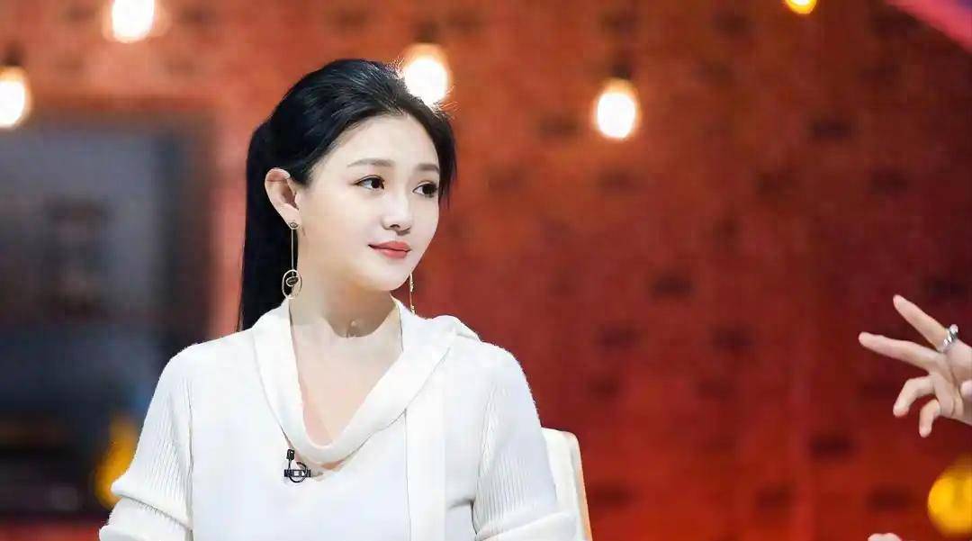原创大S中学照片曝光，目测体重120斤，现在女儿简直是妈妈的翻版