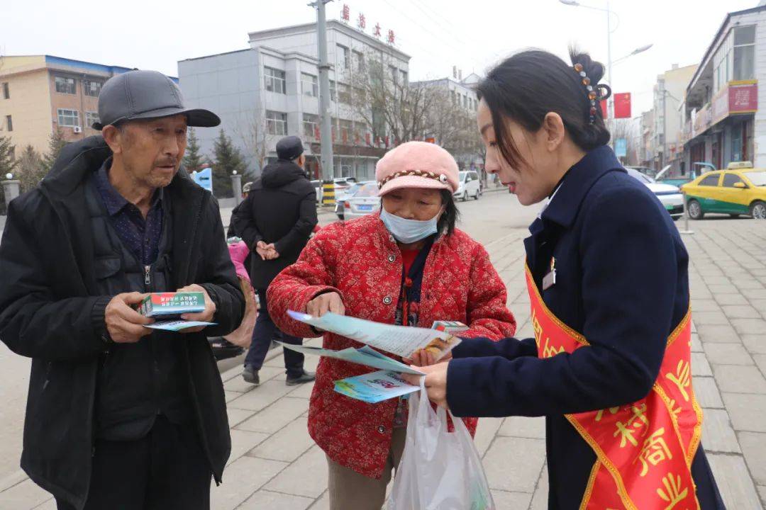 五寨农商银行开展3.15"保障金融权益 助力美好生活"主题宣传活动