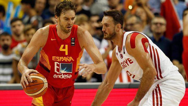 欧洲篮球联赛中文网__赛程比分+球队资讯+盘口分析周五301 欧篮联 03-29 01：45 [14]巴斯克VS费内巴切[2]