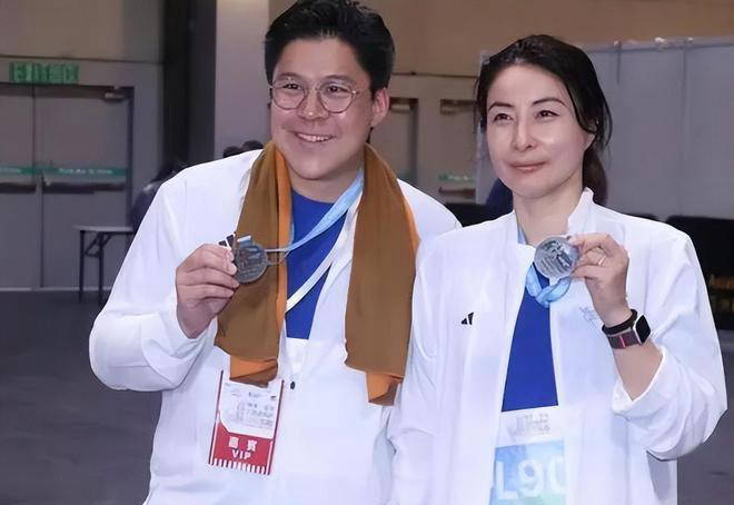 原创担任校长，郭晶晶亮相北京展新作为，新职务正式公布