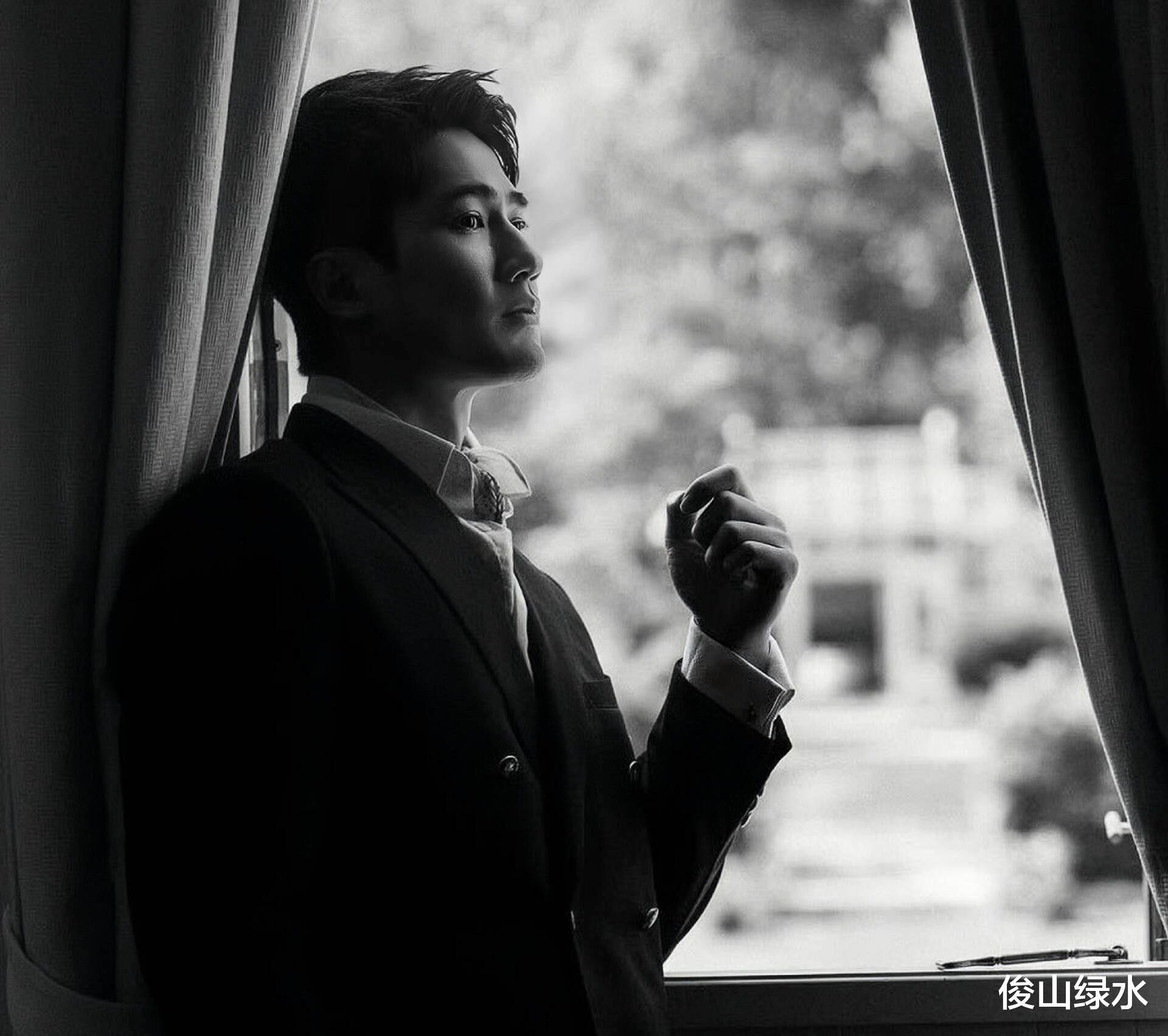 浪漫婚纱六年情深TVB前星郭子豪婚礼将至(图4)