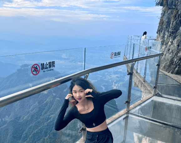 【OKX 哈希游戏】区块链加密游戏玩法教程，新手必看！去张家界旅游什么季节最好？张家界五日游详细行程安排｜附详细报价+避坑指南