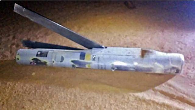 美军新型炸弹落入胡塞之手，中俄赚大了？难怪美军“一事无成”
