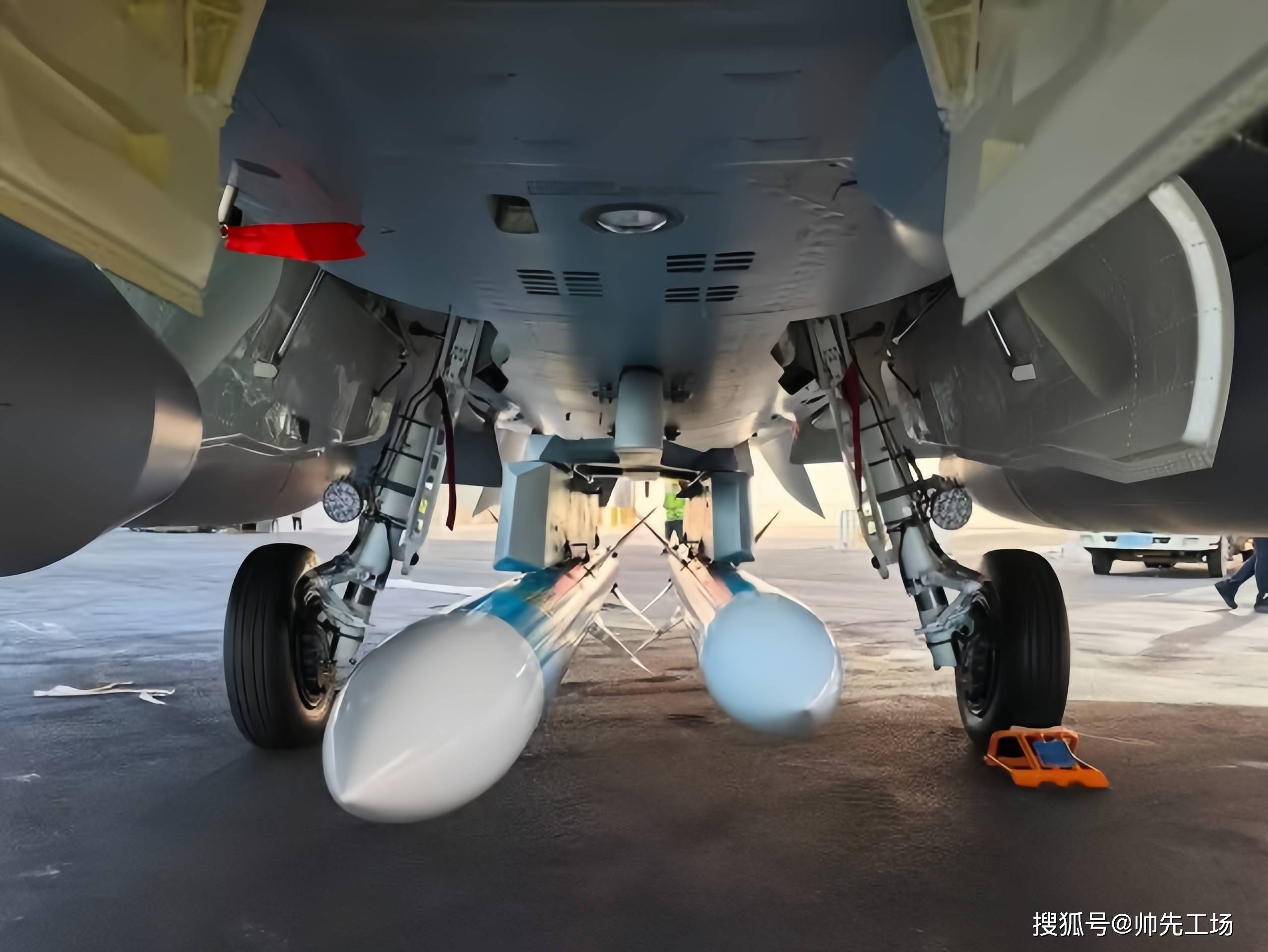 深夜捷报，歼10雷达完胜碾压：印巴实力逆转，中国电子战武器出动