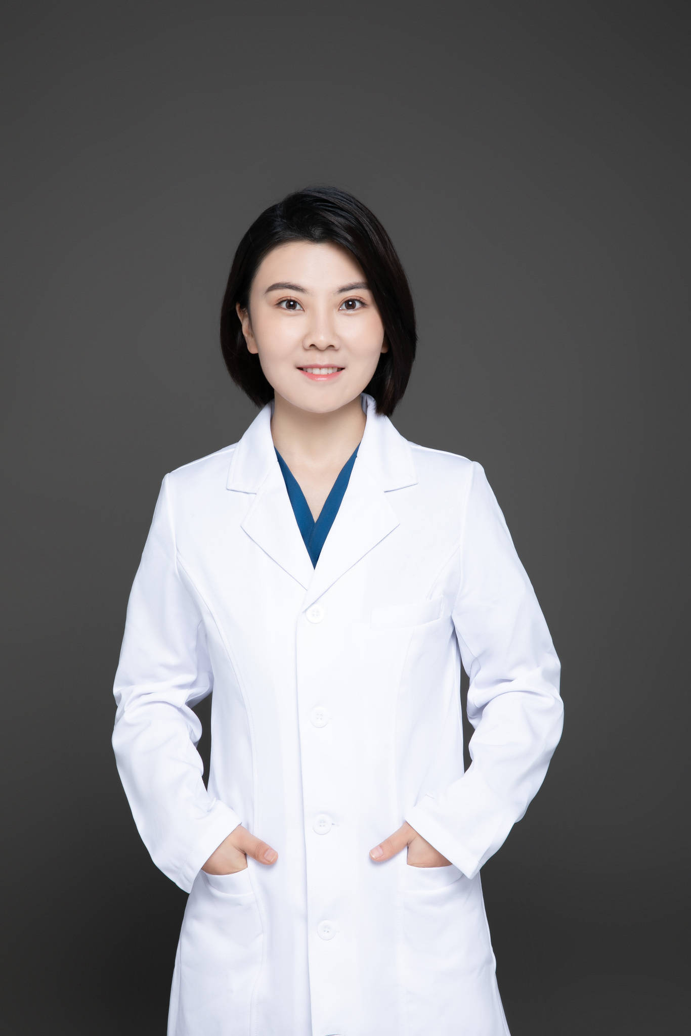 整形医生袁菊：探讨面部填充中的“馒化”现象
