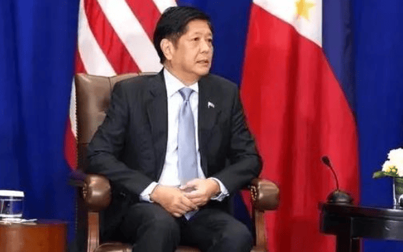 多国宣布派兵，个个不是善茬！解放军枪打出头鸟，山东舰突然行动