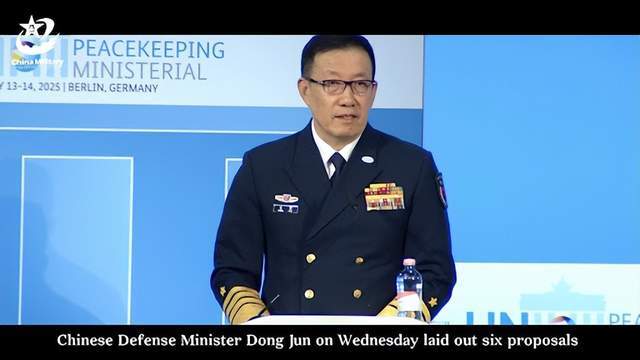 董军部长现身德国柏林，中德防长见面后，中方通报只写了2句话