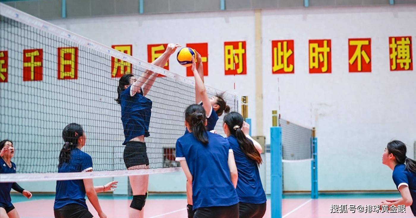 原创             新女排开始减员？杨舒茗王奥芊加盟U19，世少赛中国队名单出炉