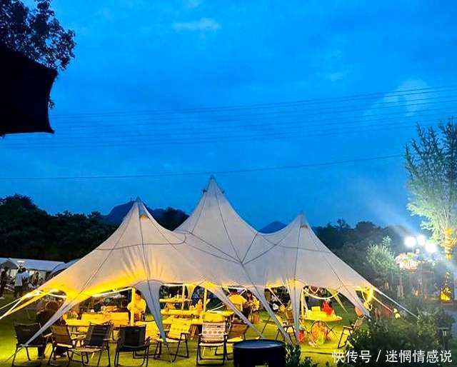明星吃瓜大全明星六一团建欢乐多甜馨爸妈罕见同框章子怡佟丽娅惊喜现身