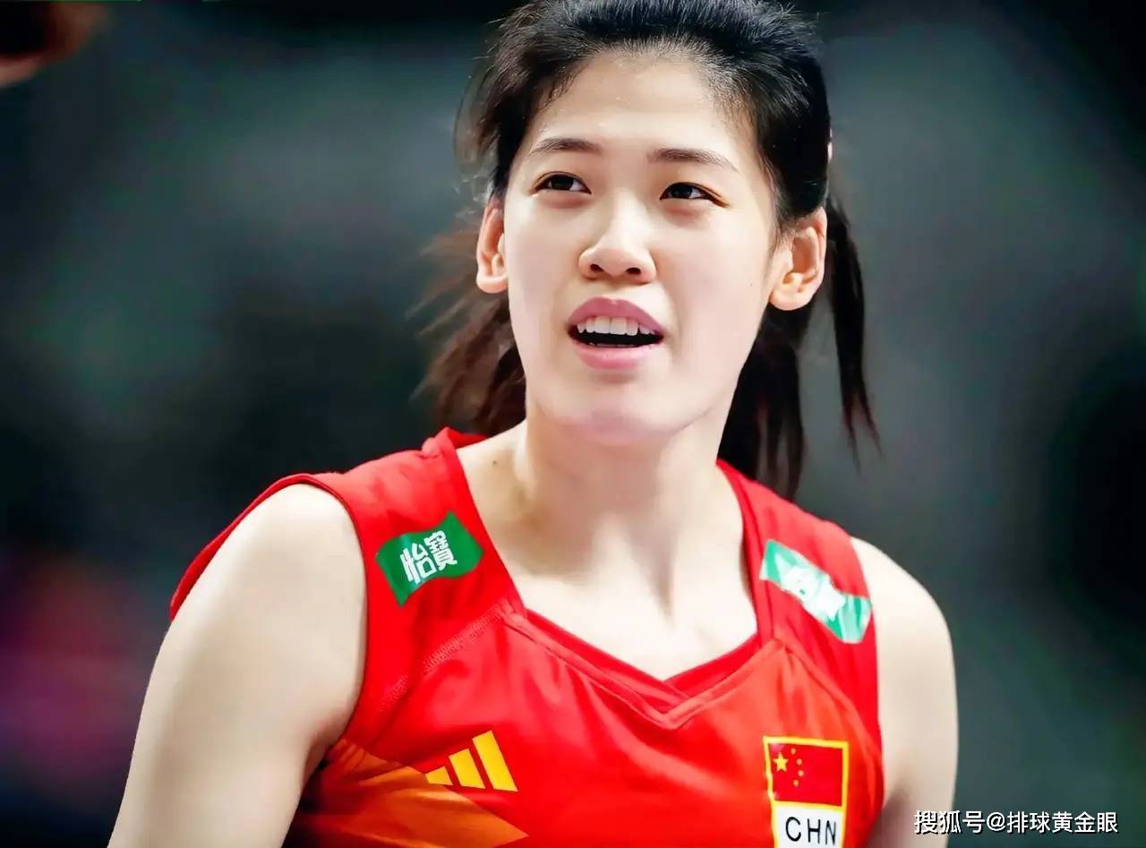 原创             吴梦洁“重回”副攻位！李盈莹或效仿朱婷复出模式，成香港站发替