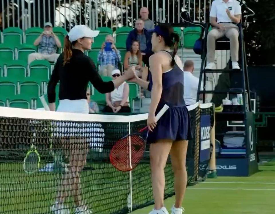 原创             时隔近1年再次赢球！WTA250诺丁汉站：朱琳两盘横扫晋级16强