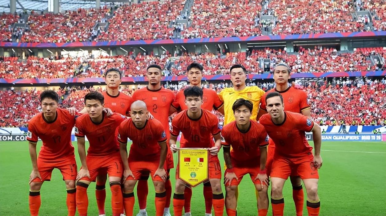 原创             国足主帅迟迟没敲定 东亚杯23人却已浮现 韦世豪难入选 3大新星上位