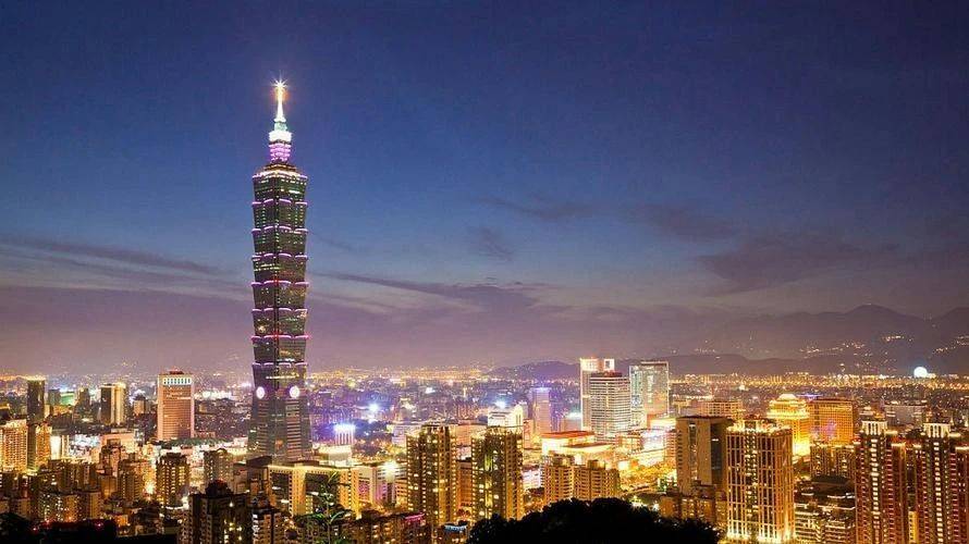 不作死就不会死！解放军一点准备都没给，46架战机火速升空