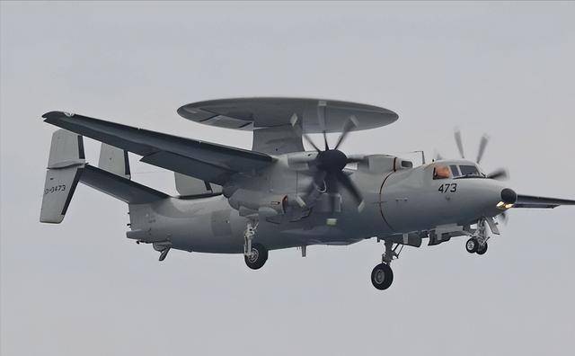 空警600雷达罩大一圈！福建舰战力倍增器浮出水面