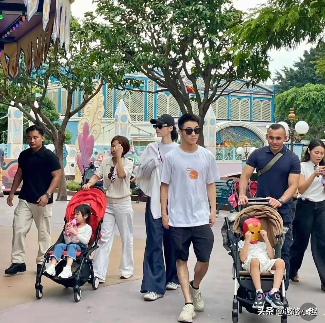张若昀一家伦敦被偶遇！拉着女儿低头走，唐艺昕全程在躲镜头！