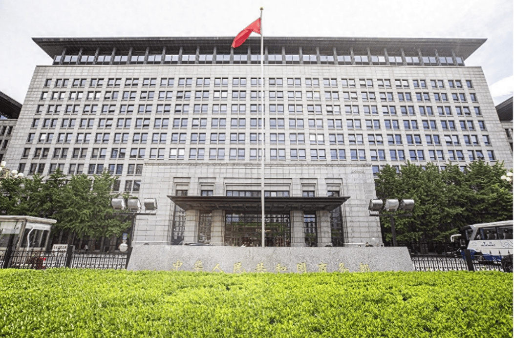 赖清德“乱台十讲”还没讲完，大陆已重拳出击，8家台湾军工巨头企业受限！
