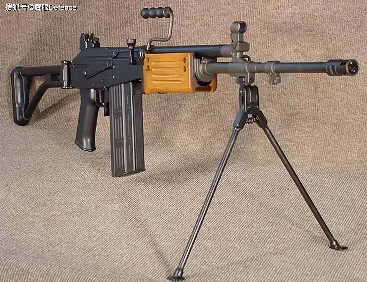 比原版更重但也精度更高的犹太版AK-47：已经被M16A2和M4枪族取代