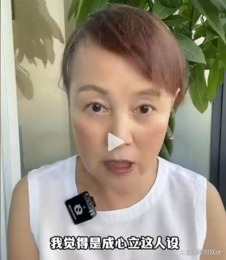 不到72小时，杜建英同学底裤被扒光了！网友：难怪向太都要骂你