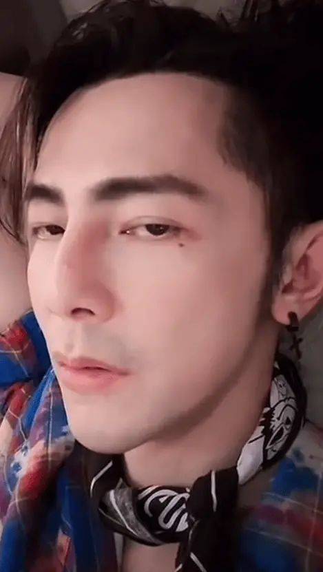 考古|汪东城自曝曾“被小三”，向对方求婚却遭拒绝，曾是顶流的他情路太坎坷！