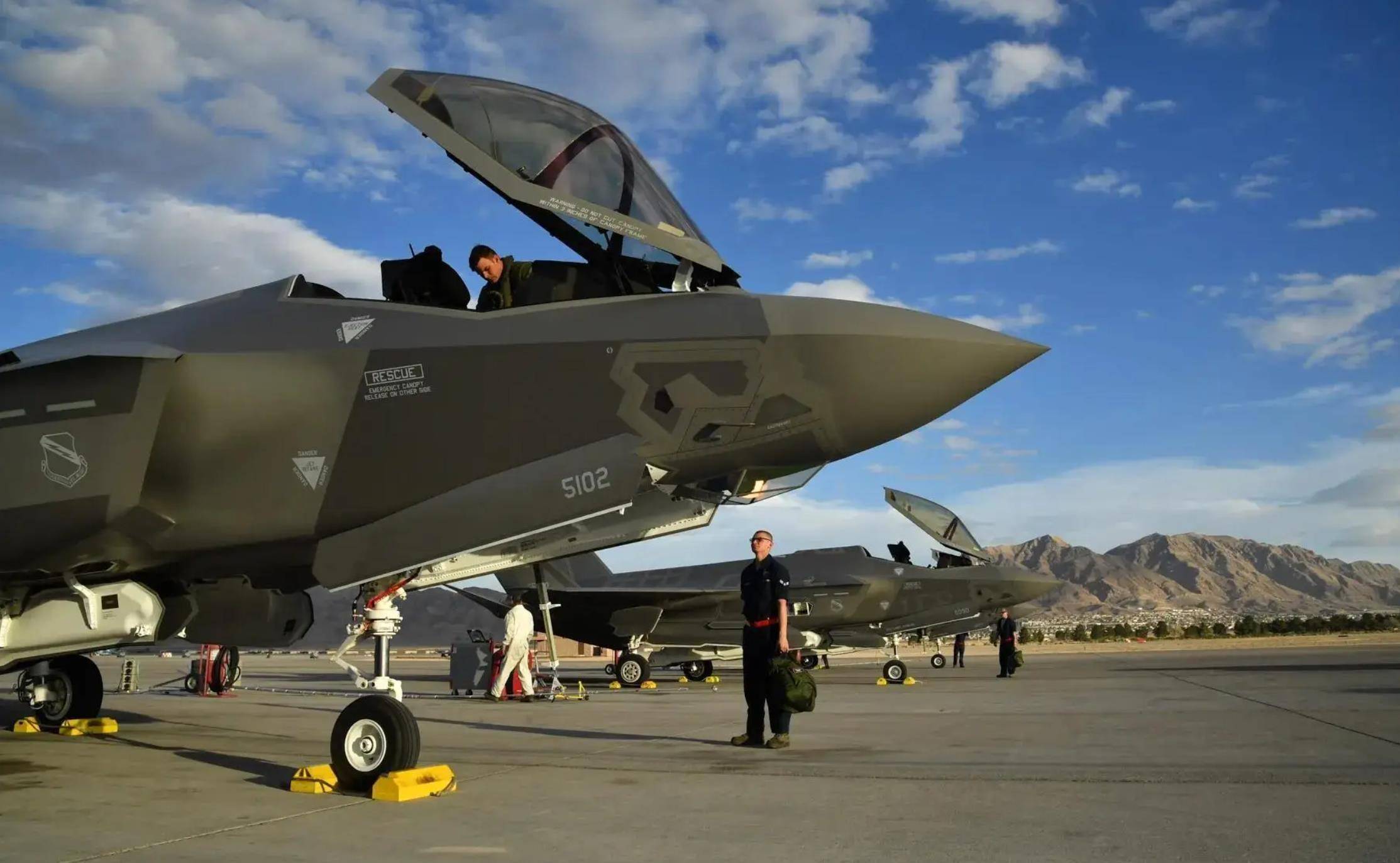 印度拒购F-35引爆军购地震！苏-57低价转让暗藏玄机？