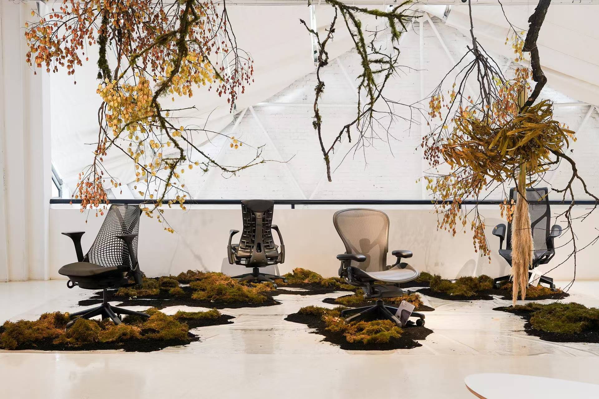 M成都举办夏日特展 ——探索生活与设计的无限可能pg模拟器Herman Miller携手YEPO(图7)