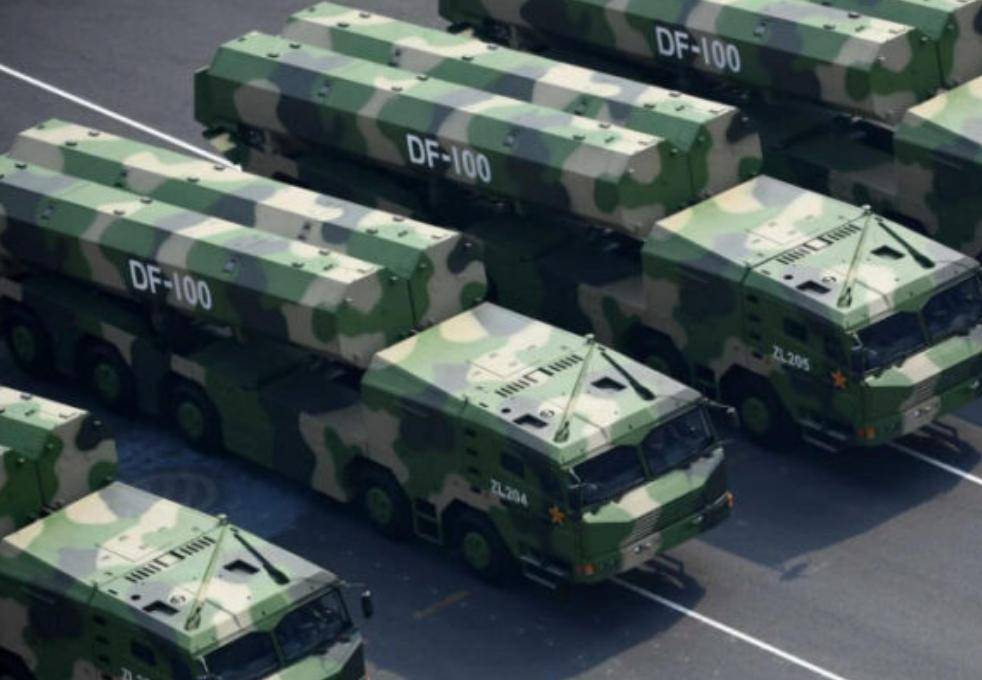 解放军导弹引美警惕？落后型号竟然是"最危险导弹"，可迅速攻击美国本土