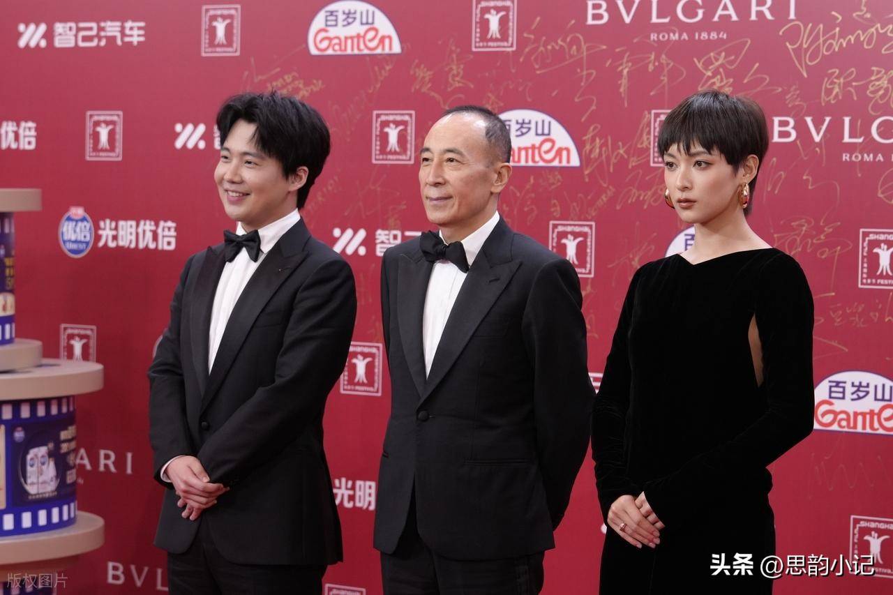 郭麒麟拒继承德云社家产，16年努力证明，没有父爱也能走得更远