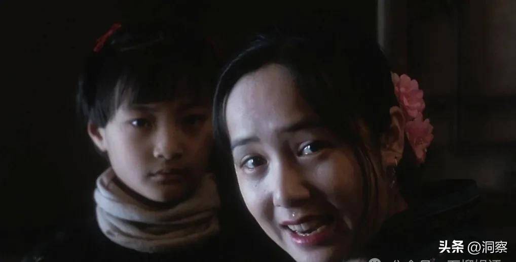 年近60岁蒋雯丽，定居英国，又瘦又老，一代女神也老了！