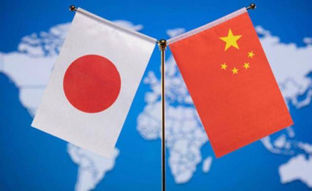 9.3阅兵剩9天，首位外国领导人抵达中国，日本使绊子，却忘了一点