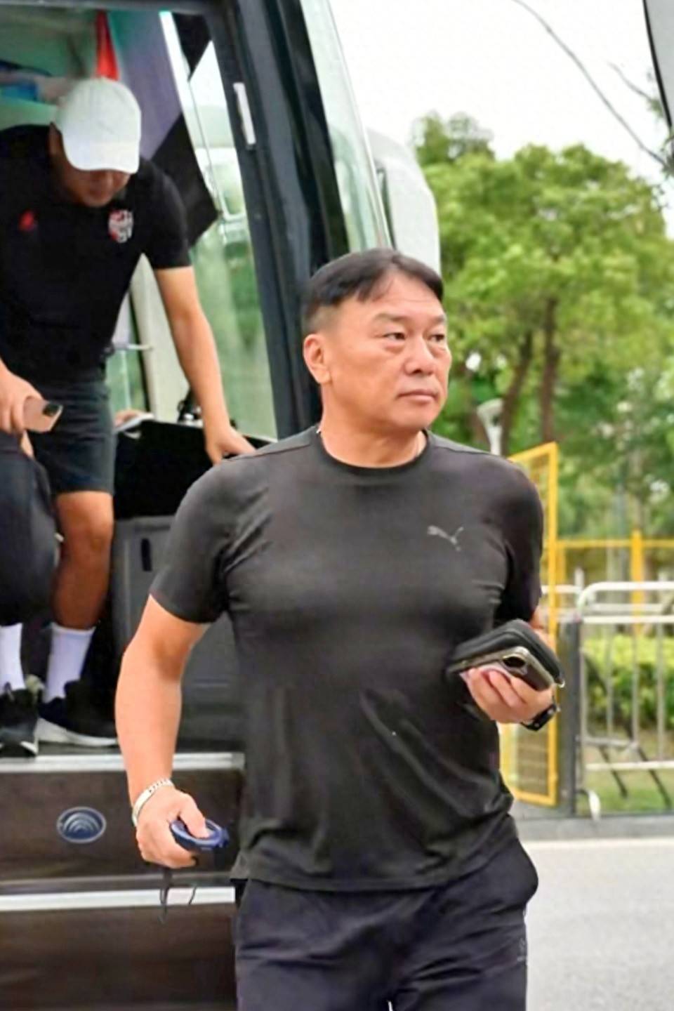 网传苏超盐城队主教练慕志叫扬叔 - 全网